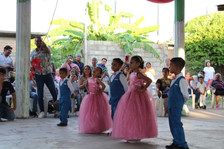 4fdaccee-cf4e-4189-b4e6-d4d87d01e13f