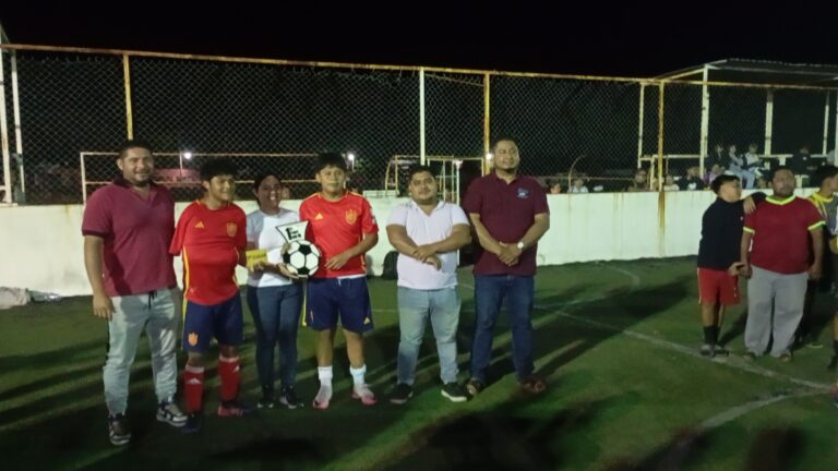 467768606_555964260468136_292761751871727758_n